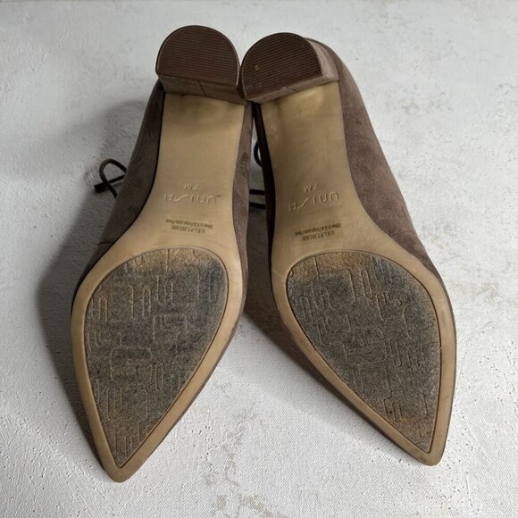 Unisa Tan Suede Laced Front Pointed Toe Block Heels Pumps Size 7 - Picture 9 of 11